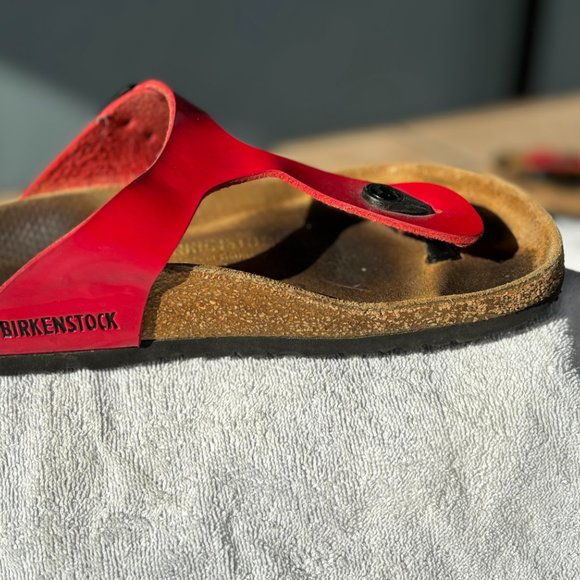 Birkenstock Gizeh Red Patent Leather Size 37 - Picture 4 of 7